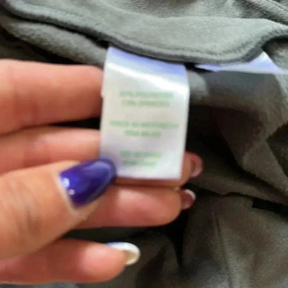 Lilly Pulitzer Velvet Pull On Pants Gray Size 8 - Picture 4 of 6